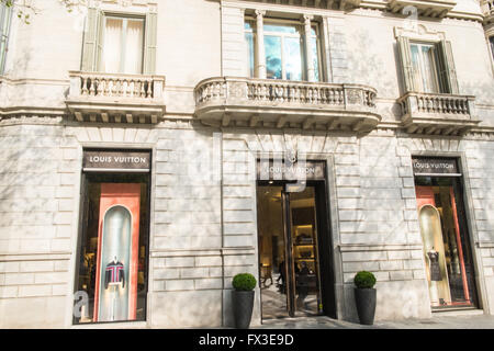 Louis Vuitton shop along Passeig de Gracia in Eixample district of Stock Photo: 22538242 - Alamy