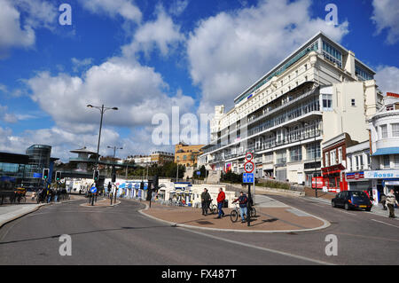 Originally named the Metropole, the Palace Hotel was built in 1901 and was once the only 5* hotel in the southeast. Pier Hill Stock Photo