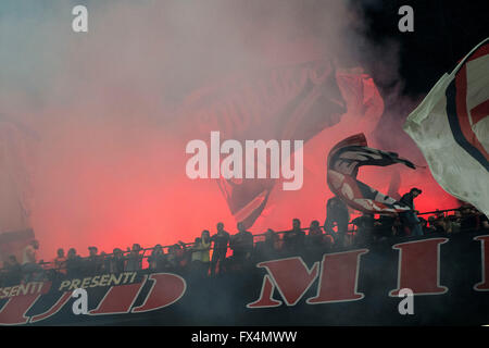 Milan, Italy. 9th Apr, 2016. Milan fans Football/Soccer : Italian 'Serie A' match between AC Milan 1-2 Juventus at Stadio Giuseppe Meazza in Milan, Italy . © Enrico Calderoni/AFLO SPORT/Alamy Live News Stock Photo