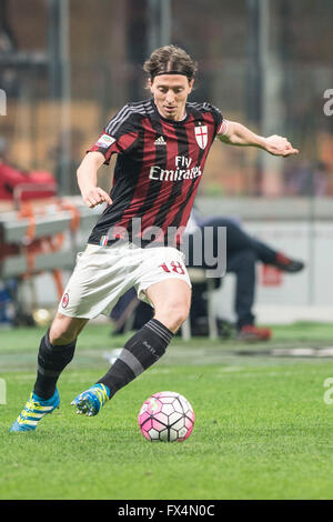 Milan, Italy. 9th Apr, 2016. Riccardo Montolivo (Milan) Football/Soccer : Italian 'Serie A' match between AC Milan 1-2 Juventus at Stadio Giuseppe Meazza in Milan, Italy . © Enrico Calderoni/AFLO SPORT/Alamy Live News Stock Photo