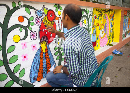 Dhaka, Dhaka, Bangladesh. 11th Apr, 2016. April 11, 2016 Dhaka, Bangladesh ''“ Dhaka University Art Institute student take colorful preparation to celebrate upcoming Bengali New Year 1423 in Dhaka. Pahela Baishakh (the first day of the Bangla month) can be followed back to its origins during the Mughal period when Emperor Akbar introduced the Bangla calendar to streamline tax collection while in the course of time it became part of Bengali culture and tradition. © K M Asad/ZUMA Wire/Alamy Live News Stock Photo