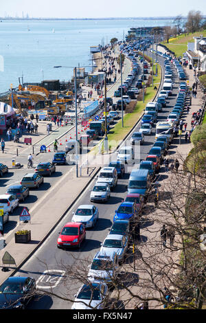 Traffic on Western Esplanade in Southend-on-Sea, Essex, UK Stock Photo