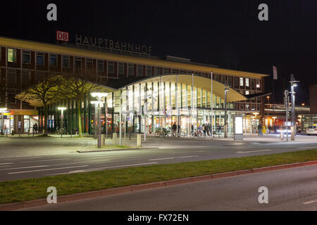 Central railway station, Bochum, Ruhr district, North Rhine-Westphalia, Germany Stock Photo