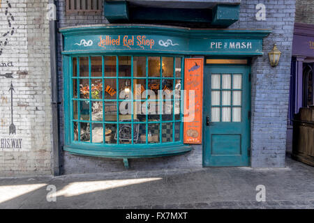 Jellied Eel Shop Store At Diagon Alley In The Wizarding World Of Harry Potter Universal Studios Orlando Florida Stock Photo