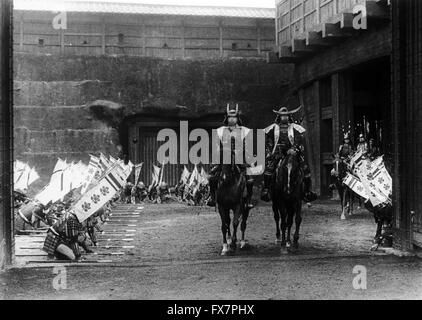 Kumonosu-jo Throne of Blood Year : 1957 Japan Director : Akira Kurosawa Toshiro Mifune, Akira Kubo Stock Photo