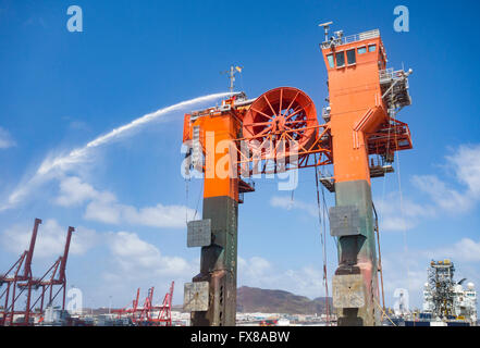 Hiload DP platform used to transfer crude products between offshore oil rigs and Tankers Stock Photo