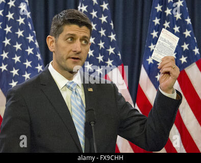 Washington, District of Columbia, USA. 23rd Mar, 2016. House Speaker PAUL RYAN (R-WI) holds up a copy of the US Constitution as he delivers a speech on the ''State of American Politics'' to a bipartisan group of US House interns on Capitol Hill. In his remarks the Speaker said ''Politics can be about a battle of ideas, not insults. It can be about solutions. It can be about making a difference.'' © Ron Sachs/CNP/ZUMA Wire/Alamy Live News Stock Photo