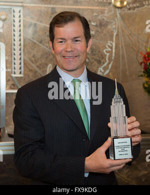 New York, NY, USA. 13th Apr, 2016. Hall of Fame New York Rangers goalie MIKE RICHTER lights the Empire State Building in celebration of Riverkeeper's 50th Anniversary, Wednesday, April 13, 2016. © Bryan Smith/ZUMA Wire/Alamy Live News Stock Photo