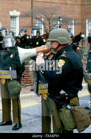 Annapolis, Maryland, 7th February, 1998 Maryland State Police stand guard during KKK rally Credit: Mark Reinstein Stock Photo