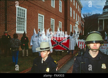 Annapolis, Maryland, 7th February, 1998 Maryland State Police stand guard during KKK rally Credit: Mark Reinstein Stock Photo