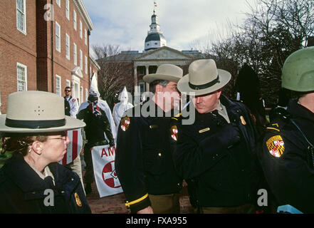 Annapolis, Maryland, 7th February, 1998 Maryland State Police stand guard during KKK rally Credit: Mark Reinstein Stock Photo