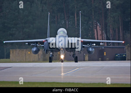 F-15E Eagle 494th FS 48th FW USAFE takes off at RAF Lakenheath Stock ...