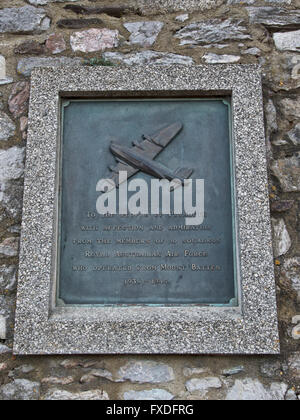 Royal Australian Air Force commemorative plaque on the sea wall at Plymouth Stock Photo