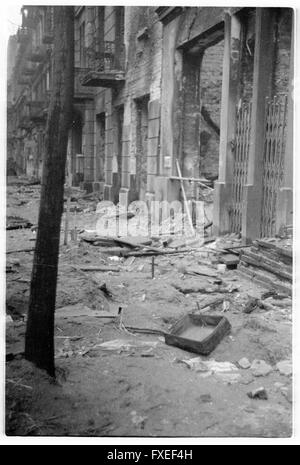 Das zerstörte Warschau nach dem Bor-Komorowski-Aufstand Stock Photo