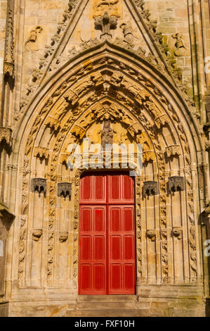 Finistere (29), Ville de Quimper, cathedrale Saint Corentin  //  France, Finistere (29), Town of Quimper, cathedral Saint Corent Stock Photo