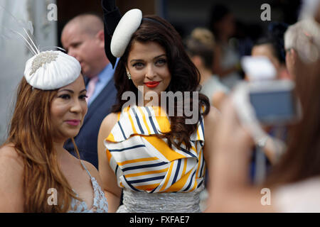 Indian Bollywood actress Aishwarya Rai-Bachchan poses for fan photographs after presenting the Longines Prize for Elegance at Royal Randwick as a longtime brand ambassador of Longines luxury watches. Sydney, Australia. 09 April, 2016. © Hugh Peterswald/Alamy Live News Stock Photo