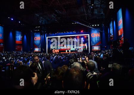 Brooklyn, NY, USA. 14th Apr, 2016. Atmosphere in attendance for CNN Democratic Presidential Primary Debate, Brooklyn Navy Yard, Brooklyn, NY April 14, 2016. Credit:  Eli Winston/Everett Collection/Alamy Live News Stock Photo