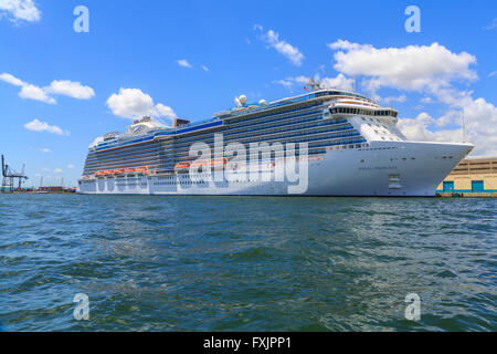 The Regal Princess cruise ship docked at Port Everglades Florida USA Stock Photo