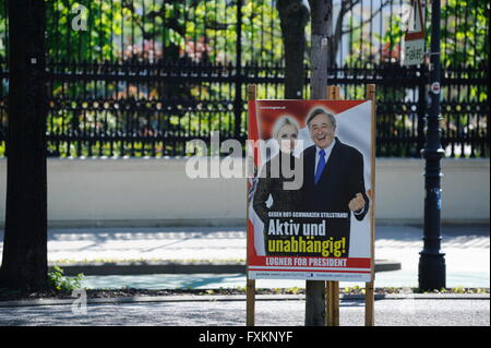Vienna, Austria. 16th Apr, 2016. Election posters of the Austrian presidential candidate Richard Lugner with his wife Cathy Schmitz in Vienna. Richard Lugner candidate as an independent candidate for president, elections in Austria. © Franz Perc/Alamy Live News Stock Photo
