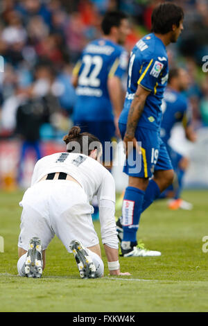 Madrid, Spain. 16th Apr, 2016. Gareth Bale (11) Real Madrid. Liga match between Getafe CF and Real Madrid at the Coliseum Alfonso Perez stadium in Madrid, Spain, April 16, 2016 . Credit:  Action Plus Sports/Alamy Live News Stock Photo