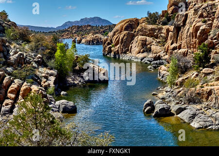 East Side of Watson Lake, Prescott, Arizona, USA situated in Boulders Stock Photo