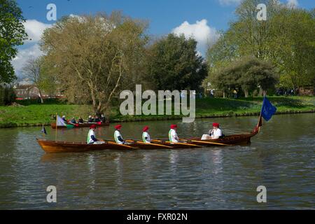 East Molesey, Surrey, United Kingdom. 17 April 2016.  The 'Sgian Dubh' (named after the small, single-edged knife worn as part of traditional Scottish Highland dress) - one of the Thames Watermens' Cutters accompanying the The Queens Royal Barge 'Gloriana'. Credit:  Emma Durnford/ Ģ����ý Live News Stock Photo