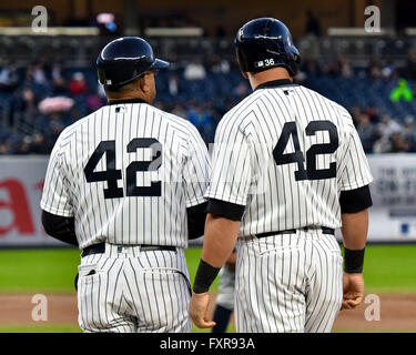 Tony Pena of the New York Yankees vs the Pittsburgh Pirates March