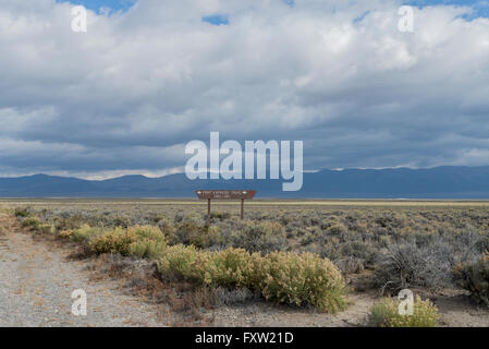 Pony Express Trail sign on Highway 50, The Loneliest Road in America, Nevada Stock Photo