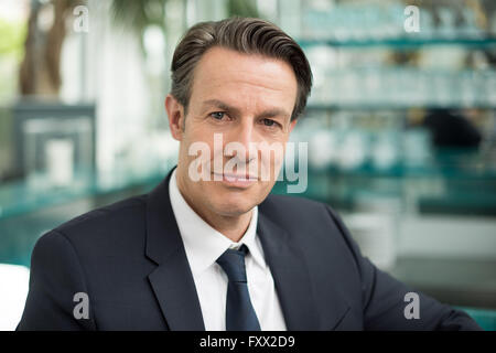 Hamburg, Germany. 18th Apr, 2016. Urs Remond, in the role of Jeff Parker, posing during a photo call in Hamburg, Germany, 18 April 2016. The ARD television series 'Rote Rosen' ('Red Roses') starts into the 13th season with 200 new episodes. Photo: Lukas Schulze/dpa/Alamy Live News Stock Photo