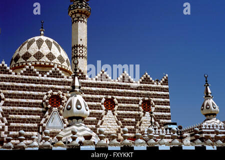 Abu Darwish Mosque, downtown area, Amman, Jordan, Middle East. Modernist architecture. Built in 1961 with unmistakable alternating layers of black and white stones. Amman, Jordan Stock Photo