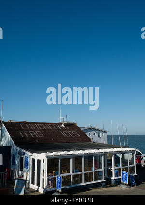 The Waterside Beach Cafe, Gurnard, Isle of Wight, England, UK, GB. Stock Photo