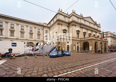 MILAN, ITALY - DECEMBER 7: La Scala opera house the afternoon before Verdi's Giovanna d'Arco premiere on DECEMBER 7, 2015 in Mil Stock Photo