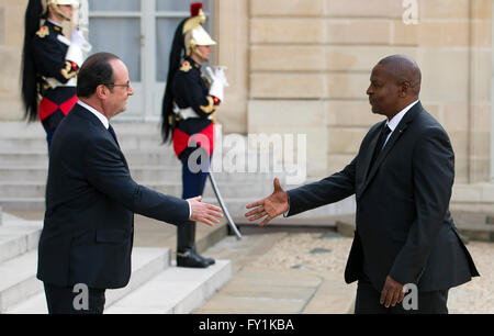 Paris, France. 20th Apr, 2016. French President Francois Hollande (L) receives visiting Central African Republic's President Faustin-Archange Touadera at the Elysee Palace, in Paris, France, April 20, 2016. Credit:  Theo Duval/Xinhua/Alamy Live News Stock Photo