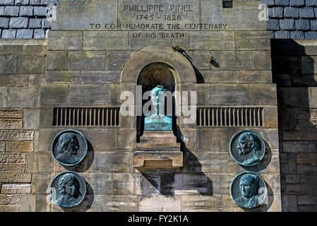 Memorial in the grounds of the Royal Edinburgh Hospital to Phillipe Pinel (1745-1826) commemorating the centenary of his death. Stock Photo
