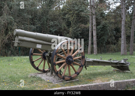 Howitzer 149-12, Park of Remembrance, Open Air Museum World War I on the Colle Sant'Elia hill, Isonzo, Redipuglia, Gorizia Stock Photo