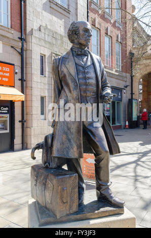 Bronze statue of Thomas Cook in London Road, Leicester Stock Photo