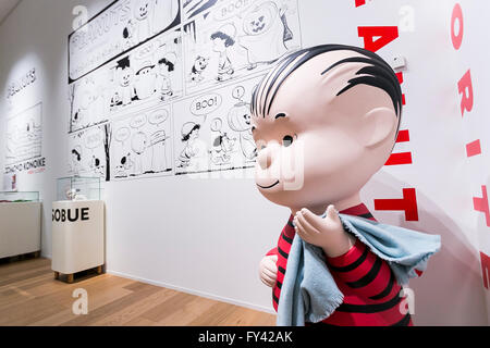 Tokyo, Japan. 21st Apr, 2016. Comic strips of Peanuts on display at the Snoopy Museum Tokyo in Roppongi on April 21, 2016, Tokyo, Japan. Snoopy Museum Tokyo is the first outside the United States dedicated to the artwork of Charles M. Schulz. On display are some 60 original comic strips selected by Jean Schulz, wife of Peanuts creator, and personal gifts from fans that she has received over the years. Credit:  Aflo Co. Ltd./Alamy Live News Stock Photo