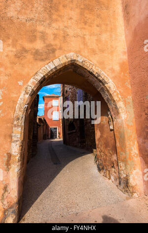 Village de Roussillon Vaucluse Haute Provence France 84 Stock Photo