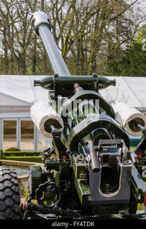 105mm Light Field Gun Howitzers from the Royal Artillery Stock Photo