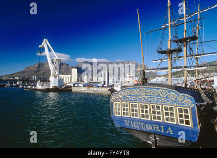 Overview of Cape Town and harbor; Table Mountain; Cape Peninsula; South Africa Stock Photo