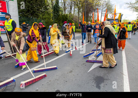 Procession of the Sikh community, called Nagar Kirtan , in Essen, Germany, with Sikh members from all over Germany, Stock Photo