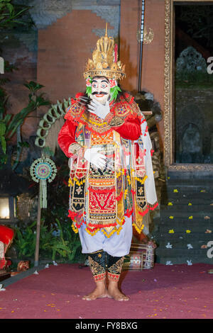 Legong dance performed by Bina Remaja troupe, Ubud palace, Bali, Indonesia Stock Photo