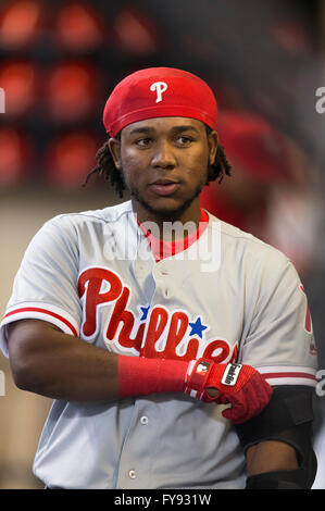 Milwaukee, WI, USA. 22nd Apr, 2016. Philadelphia Phillies third baseman Maikel Franco #7 during the Major League Baseball game between the Milwaukee Brewers and the Philadelphia Phillies at Miller Park in Milwaukee, WI. John Fisher/CSM/Alamy Live News Stock Photo