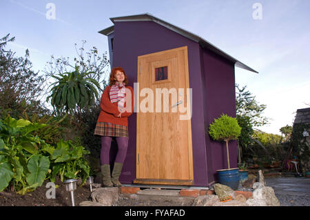 Artist Jane Tarasun's wooden folly sheds for gardens.a UK garden ...