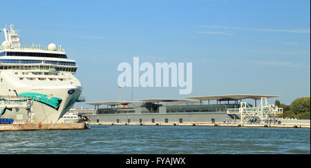 Marittima Cruise Terminal Isonzo 1-2, Venice. Cruise ship Norwegian Jade moored in port of Venice, Italy Stock Photo