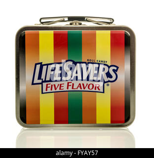 Winneconne, WI - 17 April 2016:  Lunch box featuring Lifesavors Nintendo on an isolated background Stock Photo