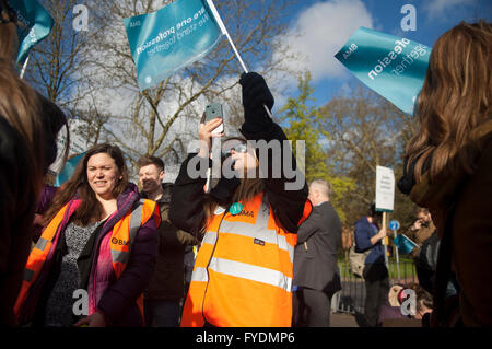 Wirral, UK. 26th April 2016. Junior Doctors, at Arrowe Park Hospital, Wirral, stage the first national all-out strike in the history of the NHS, in protest at the proposed new contracts being introduced by Health Secretary, Jeremy Hunt, disrupting accident and emergency, intensive care, maternity and routine operations. © Paul Warburton/Alamy Live News Stock Photo