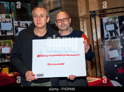 Montreuil, France, Olivier Ducastel  and Jacques Martineau, French Filmmakers at Presentation of New Gay AIDS Theme Film, 'Théo & Hugo in the Same Boat' at the Mé-lies Cinema, Holding French Protest Poster, lgbt protest, lgbtq protesters with placard Stock Photo