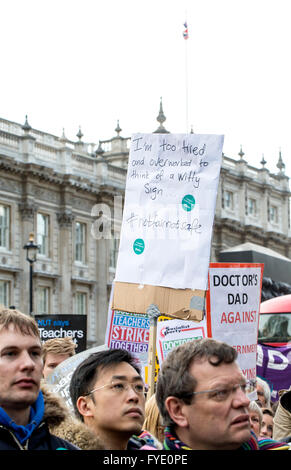 London, UK. 26th April, 2016. March and Rally by the Junior Doctors.The junior doctors with the support of teachers, and other unionist, marched on Downing Street this evening in their thousands. Credit:  Jane Campbell/Alamy Live News Stock Photo