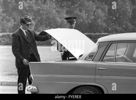 A German car is searched after Daniel Cohn-Bendit at the border checkpoint Kehl. Daniel-Cohn Bendit's attempt to enter France across the border 'Goldene Bremm' near Saarbruecken despite a refusal of entry failed on 24 May 1968. Stock Photo